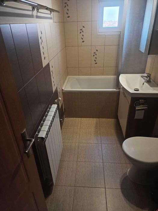 Apartament 4 camere