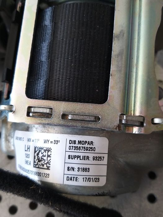 Centura siguranta stanga spate jeep renegade 2023 07356759250