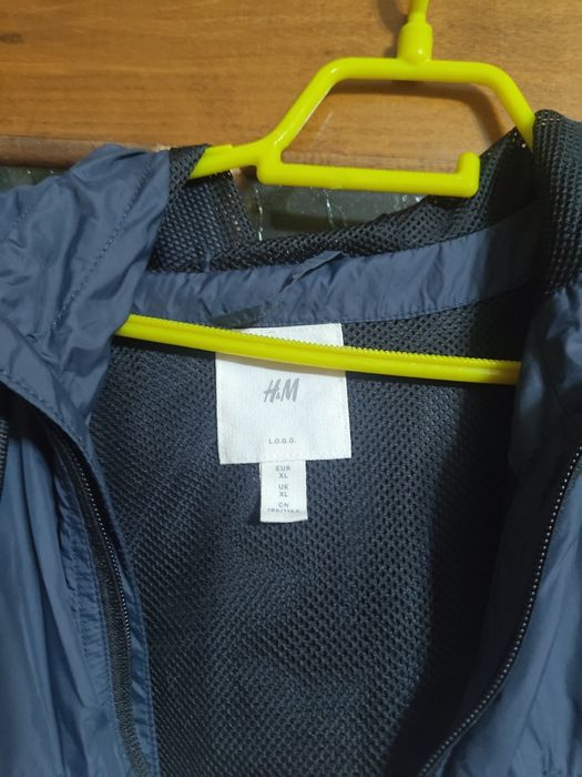 Geaca fas H&M logg