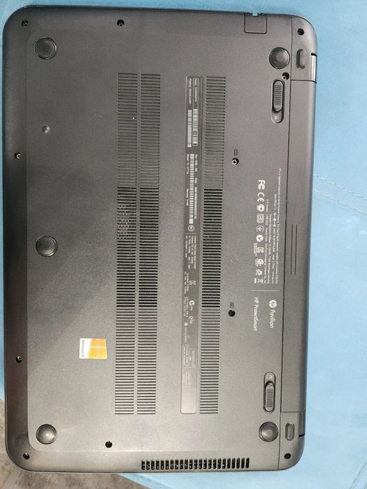 лап топ HP Touch Smart 15'