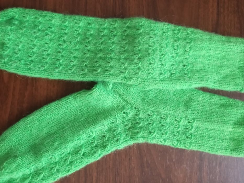 Мягкие вязаные носочки