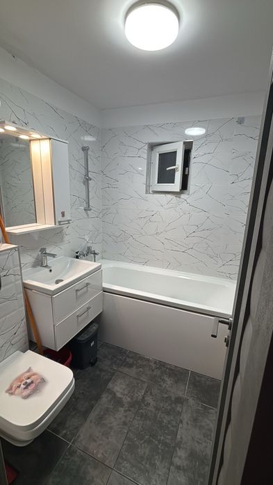 3 camere decomandate in Doja