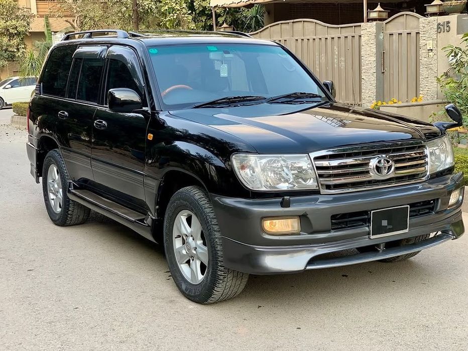 Накладки на бампер  LX470, LC100