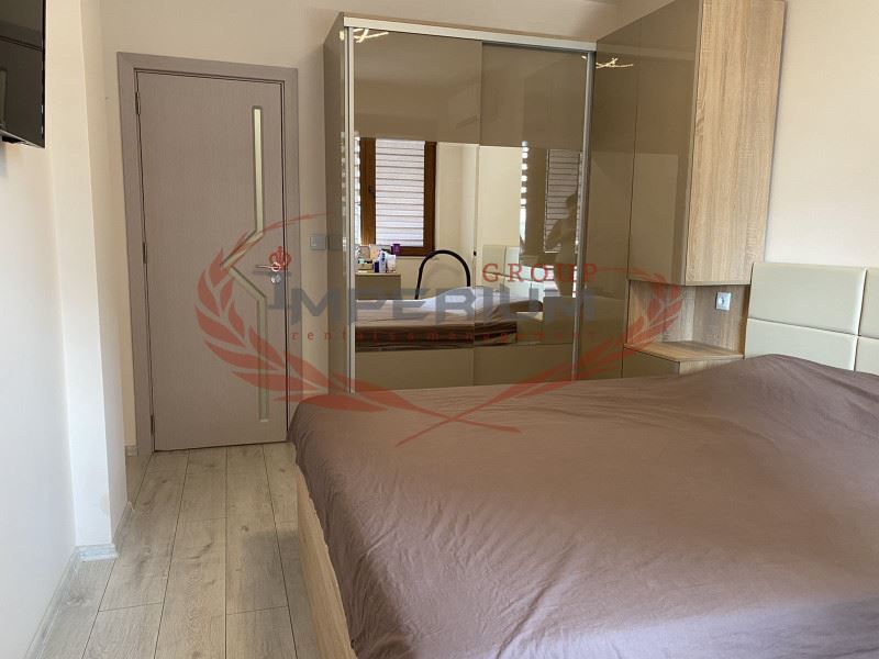 Дава се под наем Двустаен апартамент в Варна, Бриз - 65 кв.м за 561 € - Снимка #5