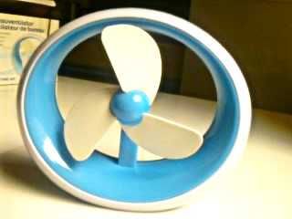 Продавам нови вентилаторчета за маса