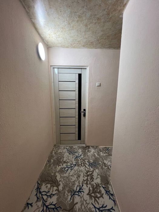 Sogdianada Parij yonida 1 xona 2 xona kilingan kvartira sotiladi