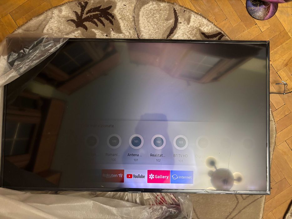 Televizor Samsung UE43RU