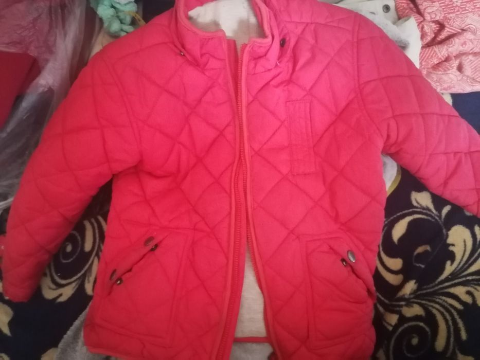 Куртка детская на 5-7л, м/д, брюки школьные м