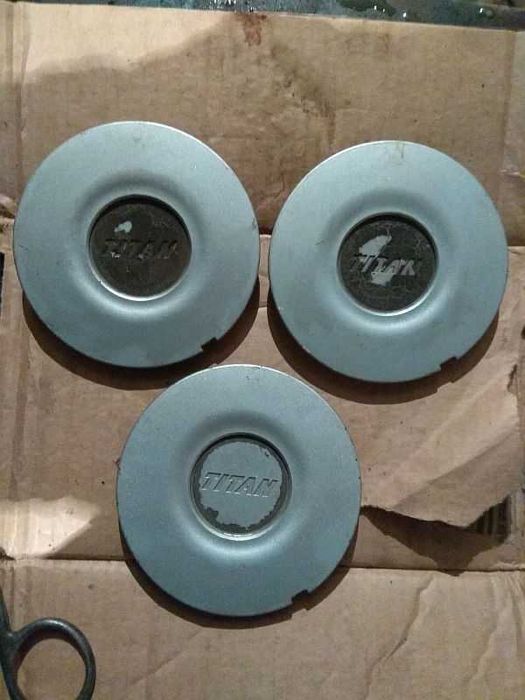 Продам три колпака "Titan" для литых дисков.