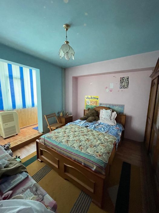 Ocazie! Doua camere decomandate cu doua balcoane etaj 2,Mazepa.