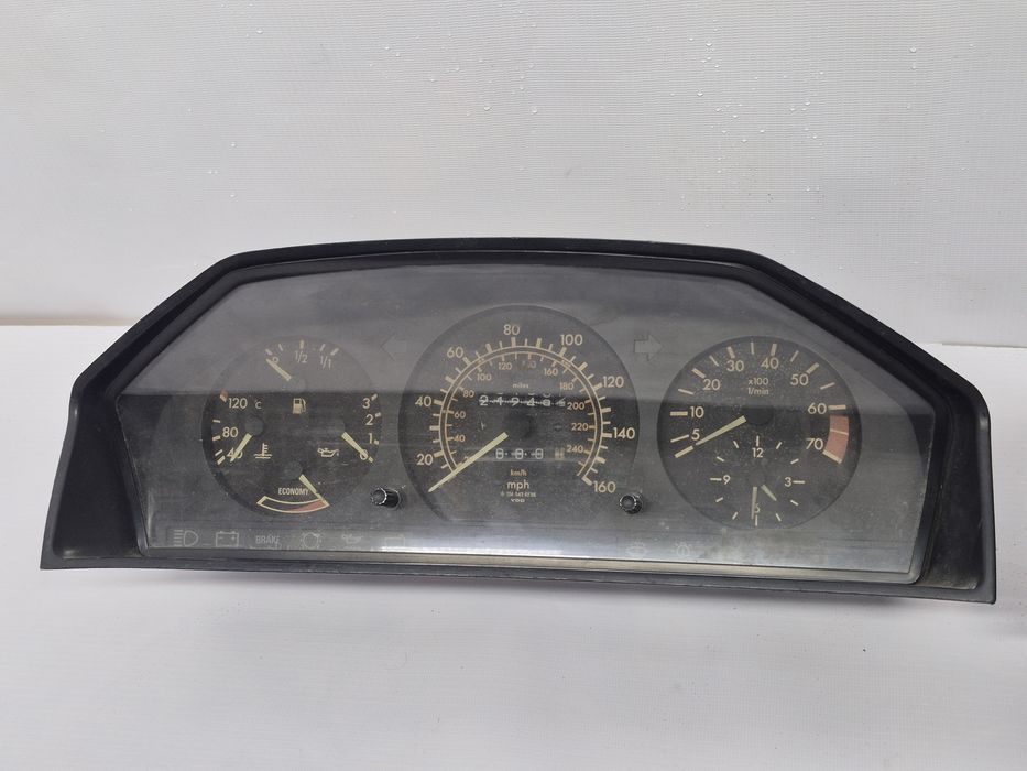 Щиток приборов Mercedes Америка