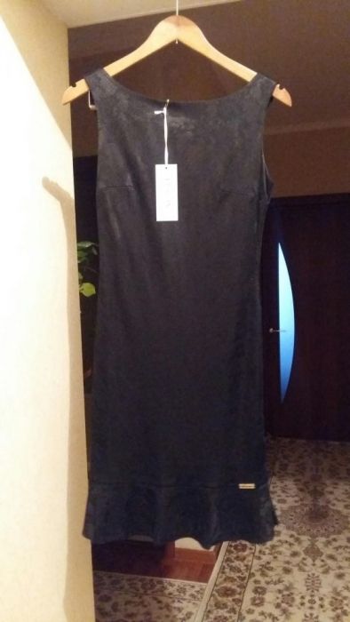 Продам эксклюзивное новое платье