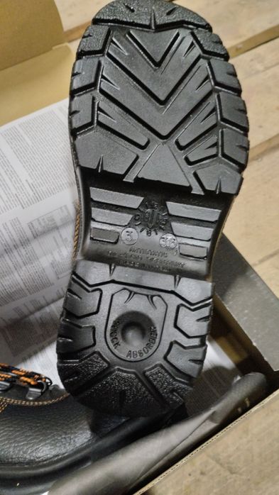 Работни обувки PANDA