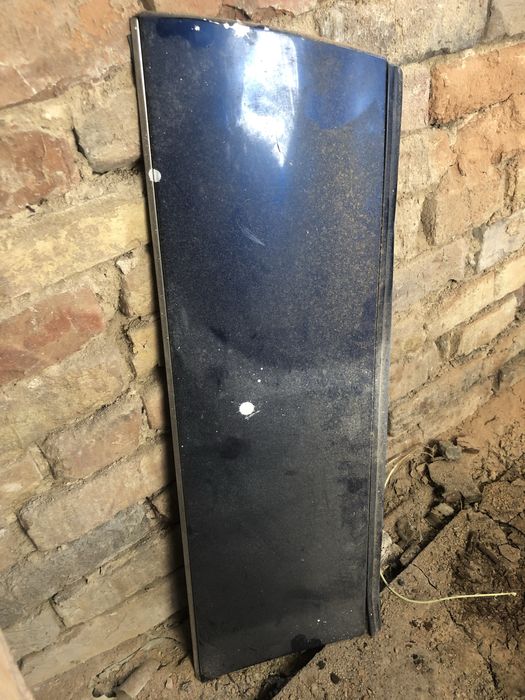 Дверь задняя левая