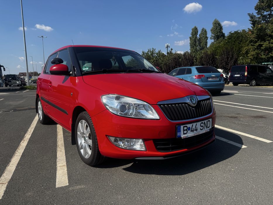 SKODA Fabia 2012 — imagine 3