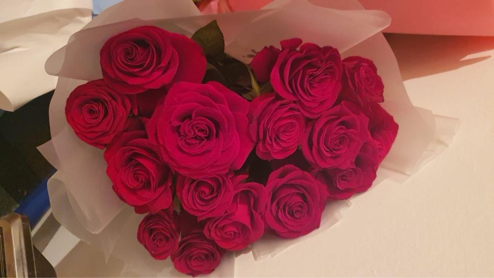 Гүлдер сатылады. Цветы