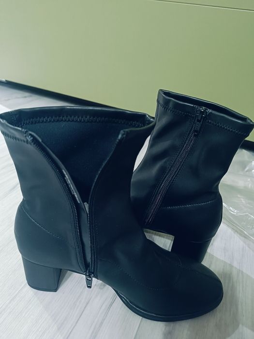 Новые ботильоны  Next 37 размер