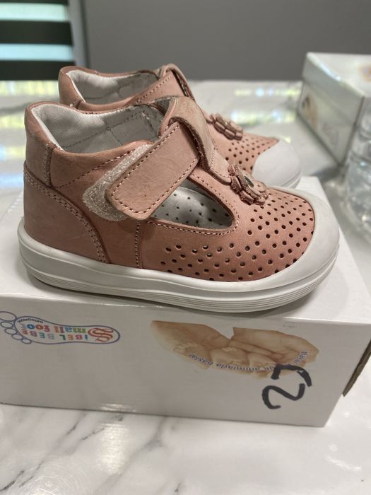 Бебешки обувки/ сандали / буйки за прохождане 19