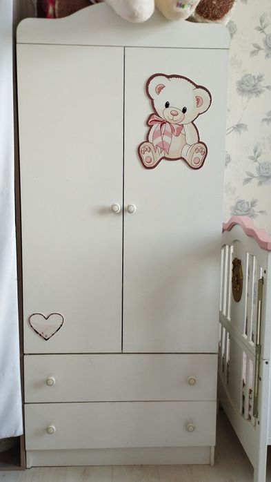 Detskiy krovat + shkafi bilan