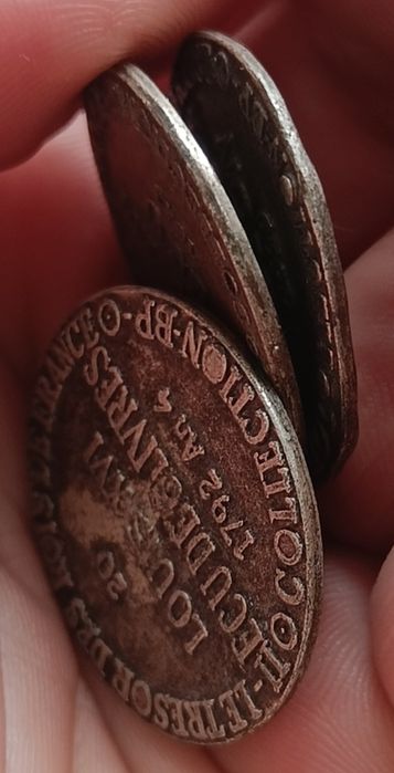 Lot 3 jetoane Comoara Regilor Franței