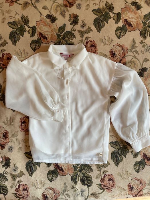 Блуза школьная испанского бренда Boboli на девочку 7-9 лет