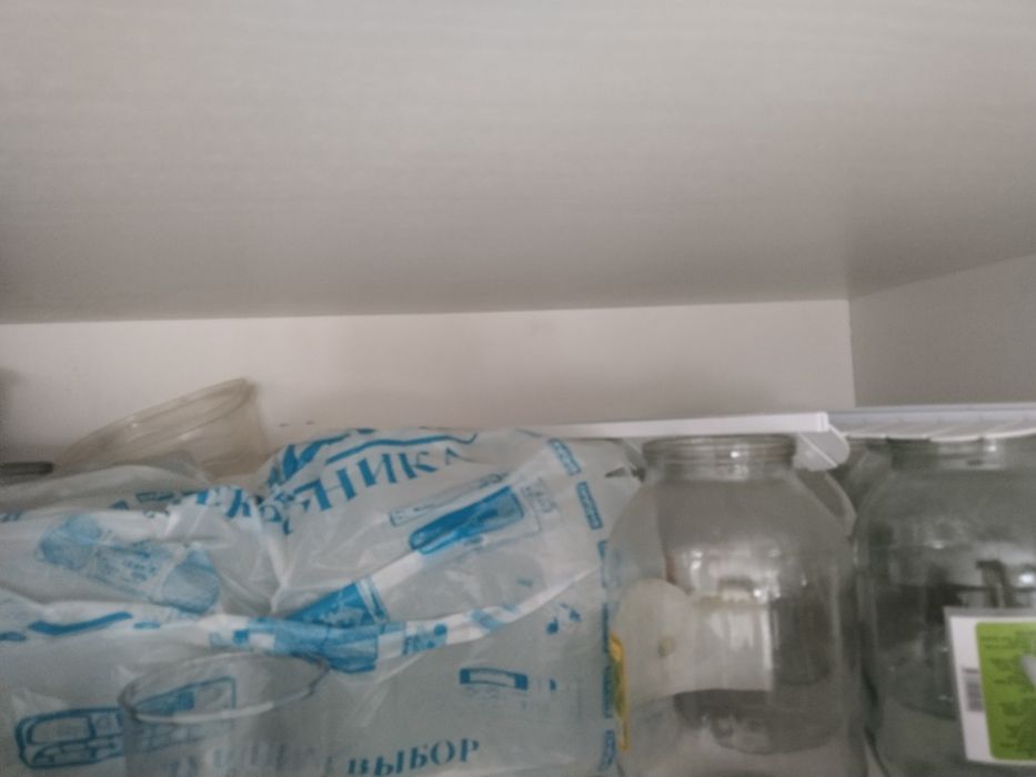 Продается банка 2л и 3 л. Много шт