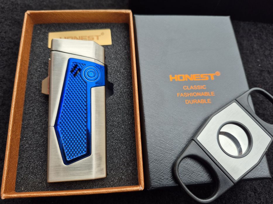 Луксозна запалка за пури HONEST с подарък резачка,три цвята