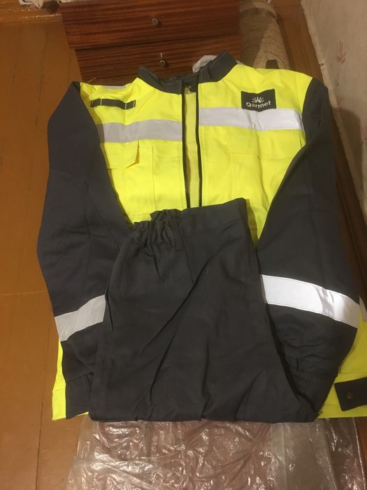 Продам спецодежду