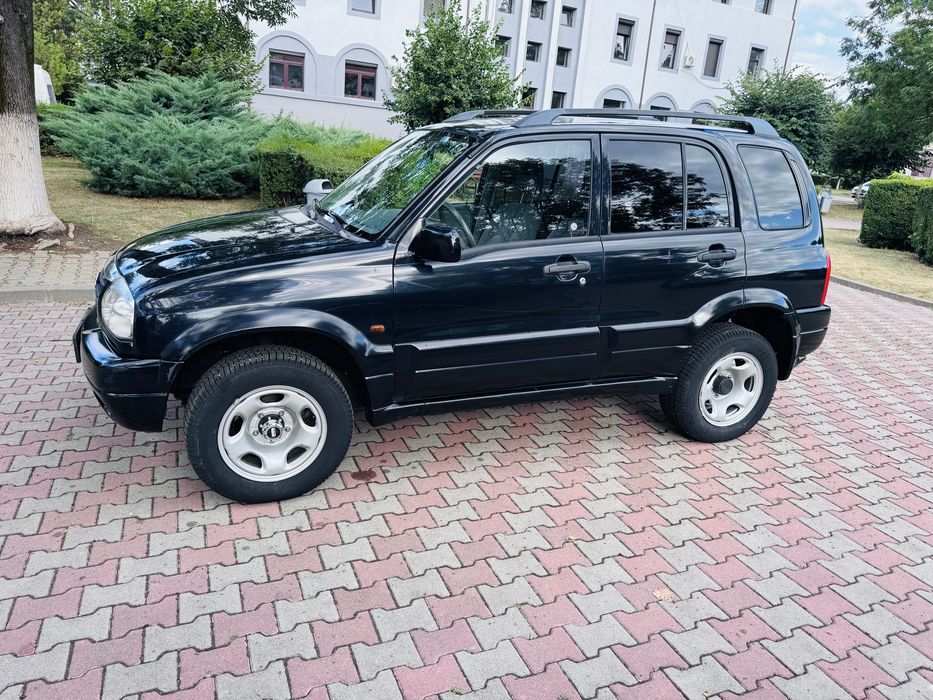 Suzuki Grand Vitara 2.5 V6  135.000km!!!