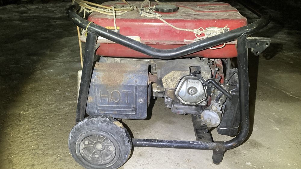 бензиновый генератор RATO