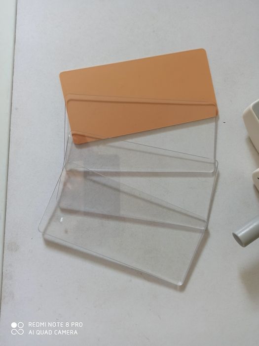 Mini mașină de tăiat și ștanțat Rayher. (NOUĂ)