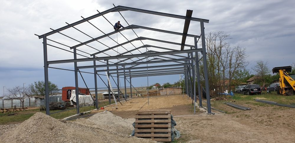 Vand hale metalice 11X11