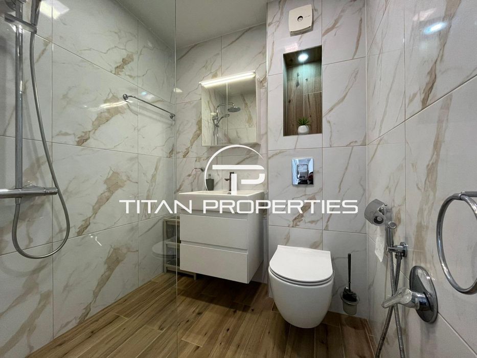 Дава се под наем Тристаен апартамент в Пловдив, Център - 90 кв.м за 797.64 € - Снимка #12