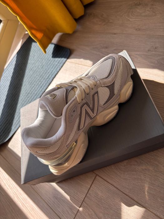 New balance 9060