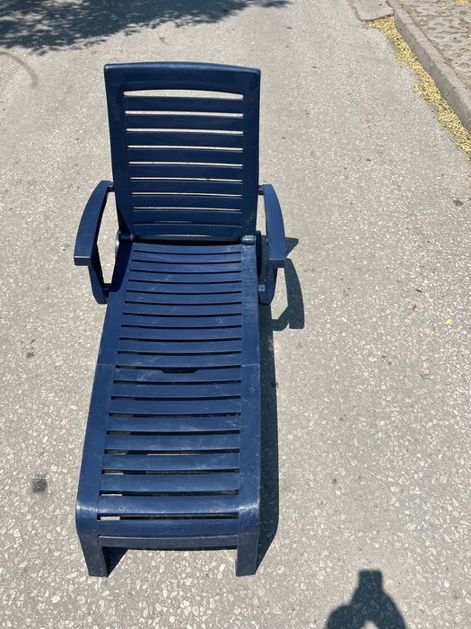 Много функционален шезлонг