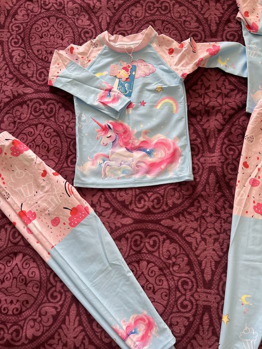 Продам детский купальник 110 см