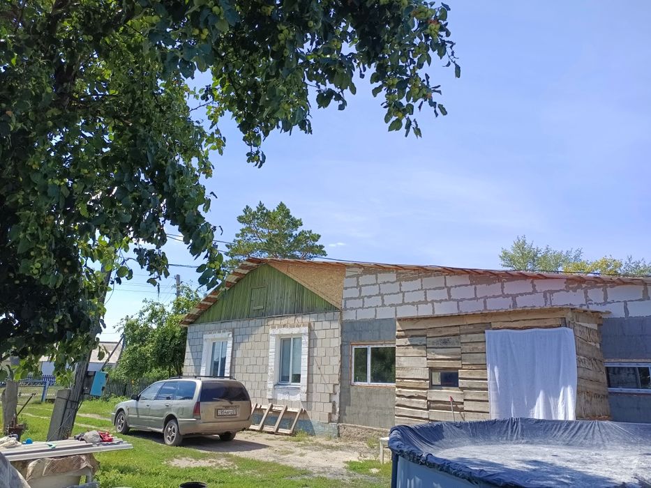 Продам дом  в селе Первомайка