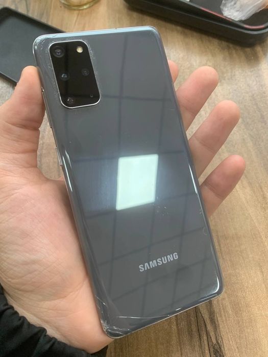 Samsumg S20+ 12/256 gb