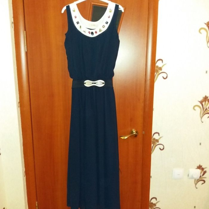 Продаётся платье