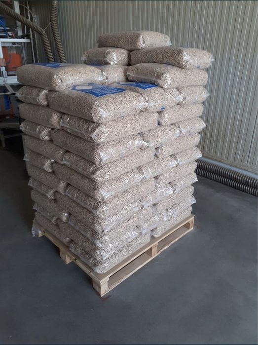 VAND peleți de lemn specii de esenta tare: mixt de Stejar+Fag+Frasin;