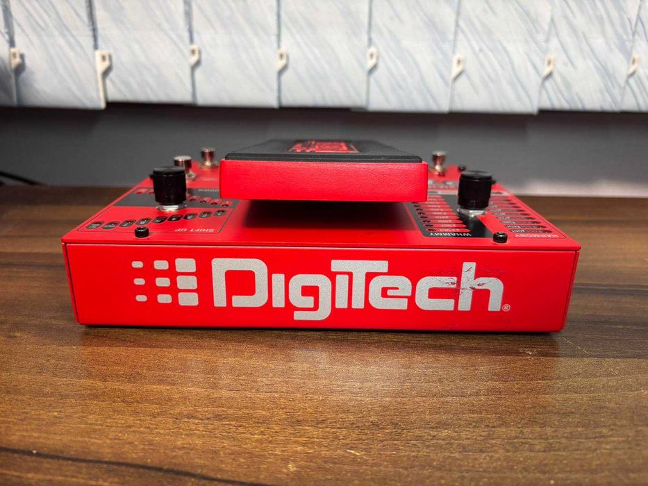 Ефект за китара Whammy DT