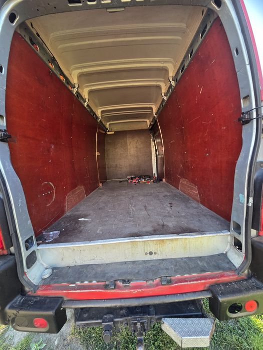 Renault Mascott 3.0 120cp 5.5t (posibil schimb cu auto)