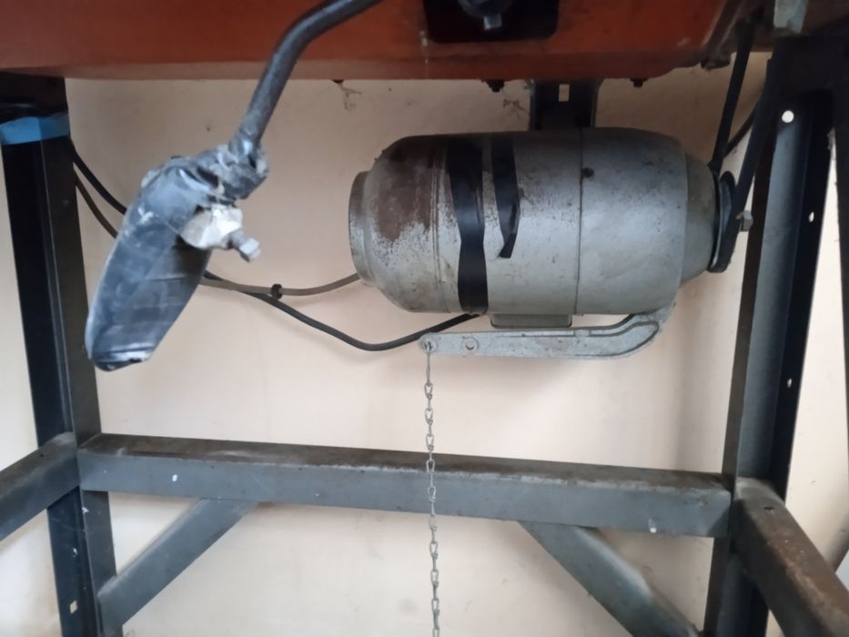 Професионална шевна машина.Нова цена.