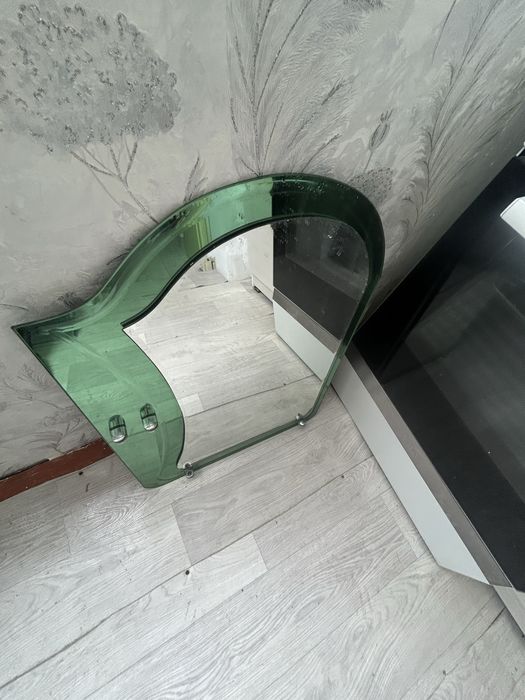 Зеркало настенное