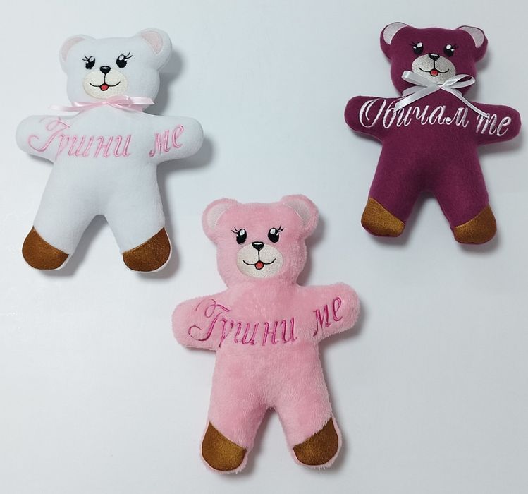 Бродирани детски играчки