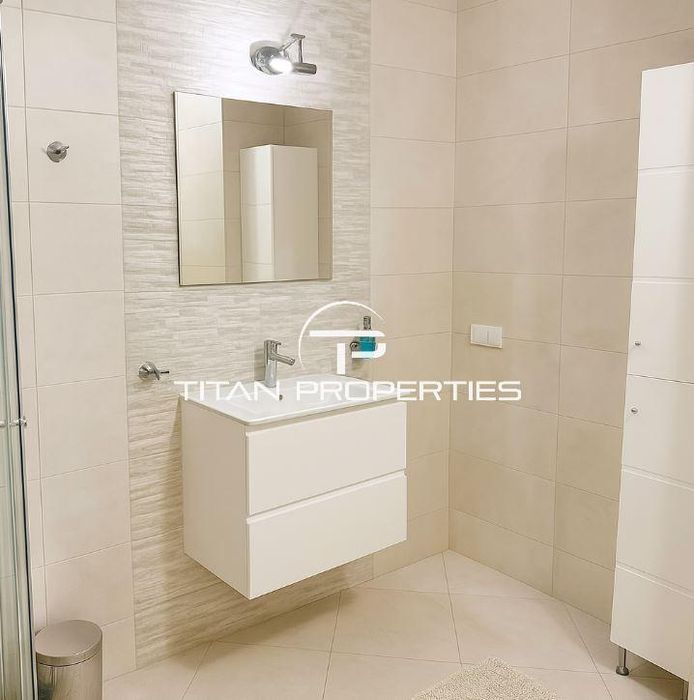 Дава се под наем Двустаен апартамент в Варна, Център - 95 кв.м за 750 € - Снимка #6