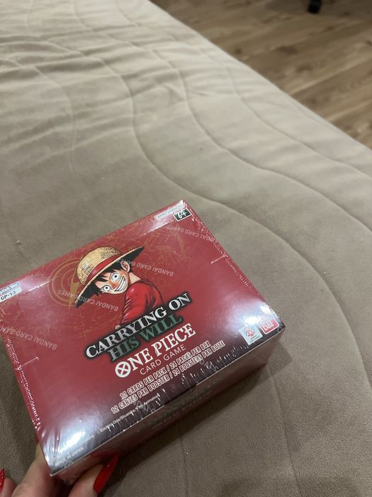 Продавам Чисто Нова Бустър Кутия One Piece Card Game – Carrying On His Will (OP-13)