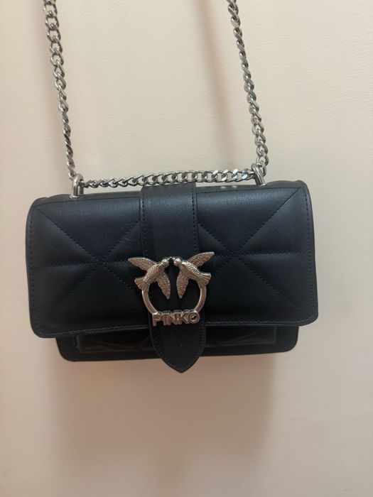 Нова дамска чанта PINKO