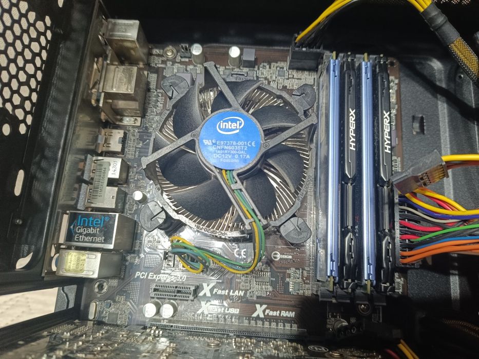 Геймърски компютър Intel i7, 16 Ram, Nvidia 6 GB