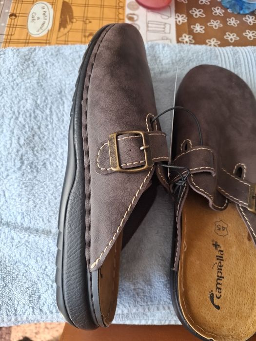 Продавам мъжки  чехли